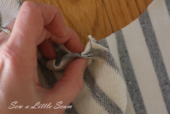 Double breasted sweatshirt tutorial and pattern