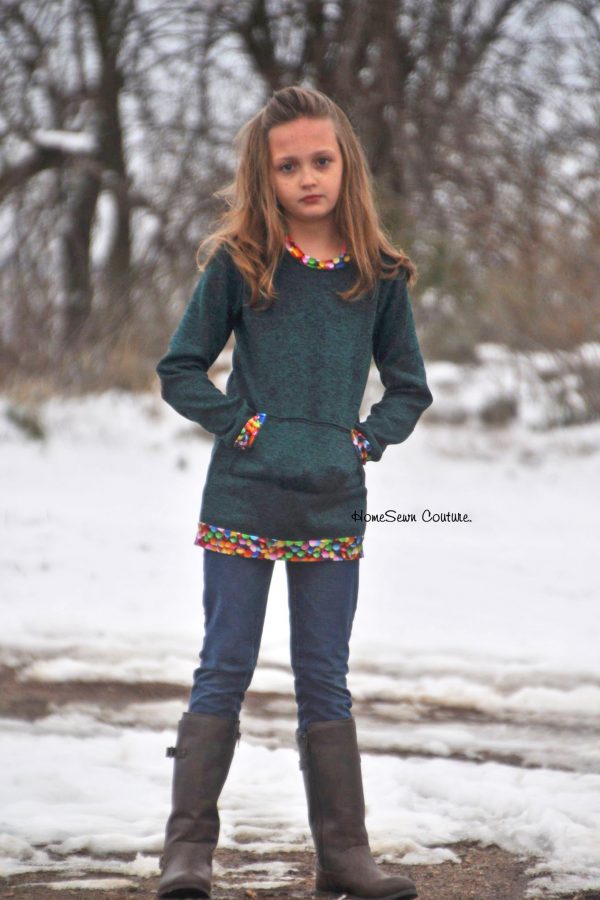 Long sleeve tunic with pocket and bands