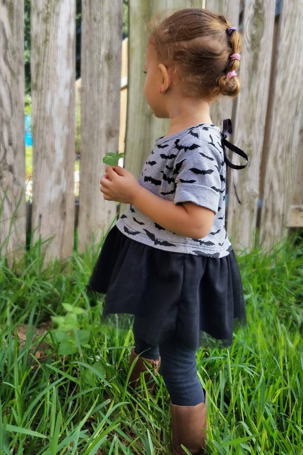 PM 18-2 mid waist tunic with keyhole PM 18-2 mid waist tunic with keyhole
