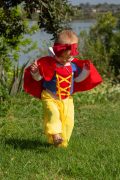 AM 18 mo capelet