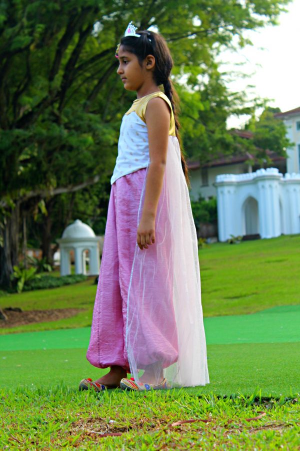 KG attached cape KG attached cape