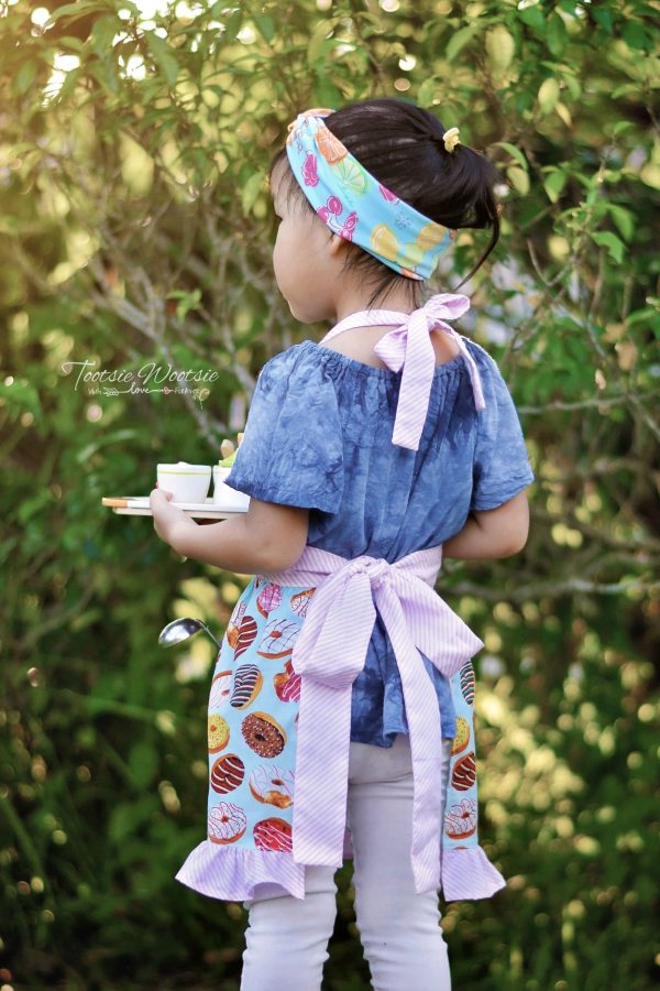 CC apron 2 CC apron 2