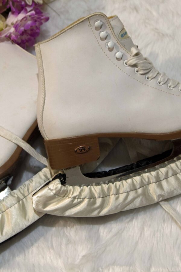 Katrina Dingley - 1A2A2676 Katrina Dingley - 1A2A2676